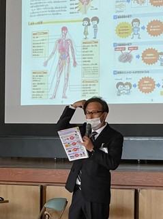 LINE_ALBUM_福地北部小学校薬物乱用教室_221028_10.jpg